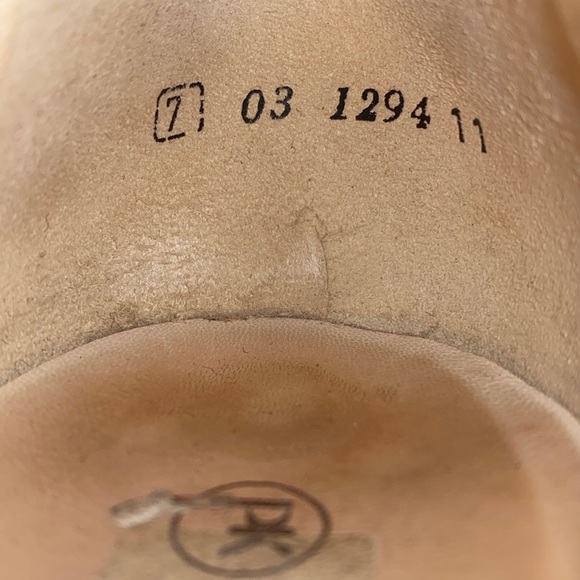 Peter Kaiser pumps size 9.5 - Picture 11 of 12